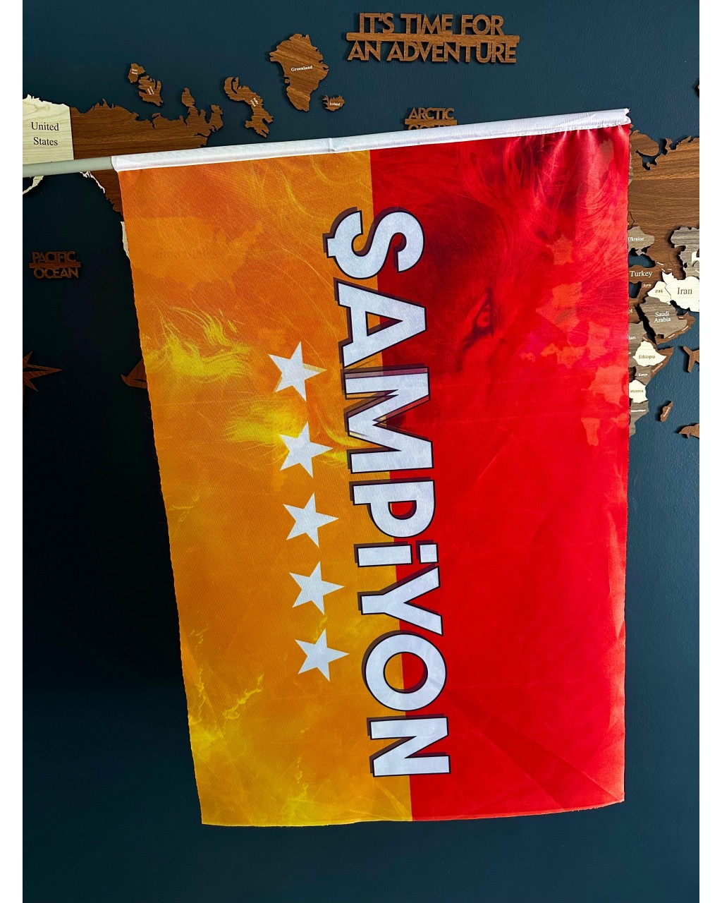 Sopalı Taraftar Bayrak Galatasaray (Şampiyon) 70x100 Cm